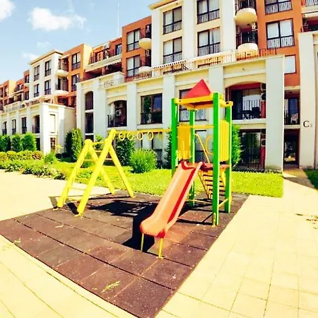 William's - Second Cozy Апартаменти